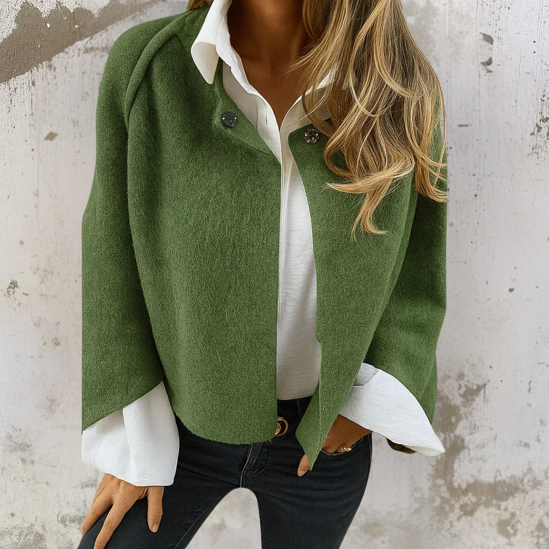 Chic and Elegant Warm Short Jacket - Image 4