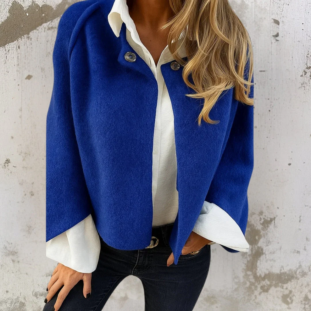Chic and Elegant Warm Short Jacket - Image 6