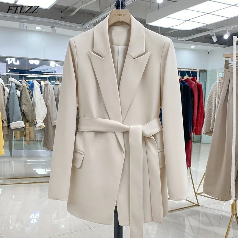 Bianca Blazer | Elegant and trendy blazer for a stylish look