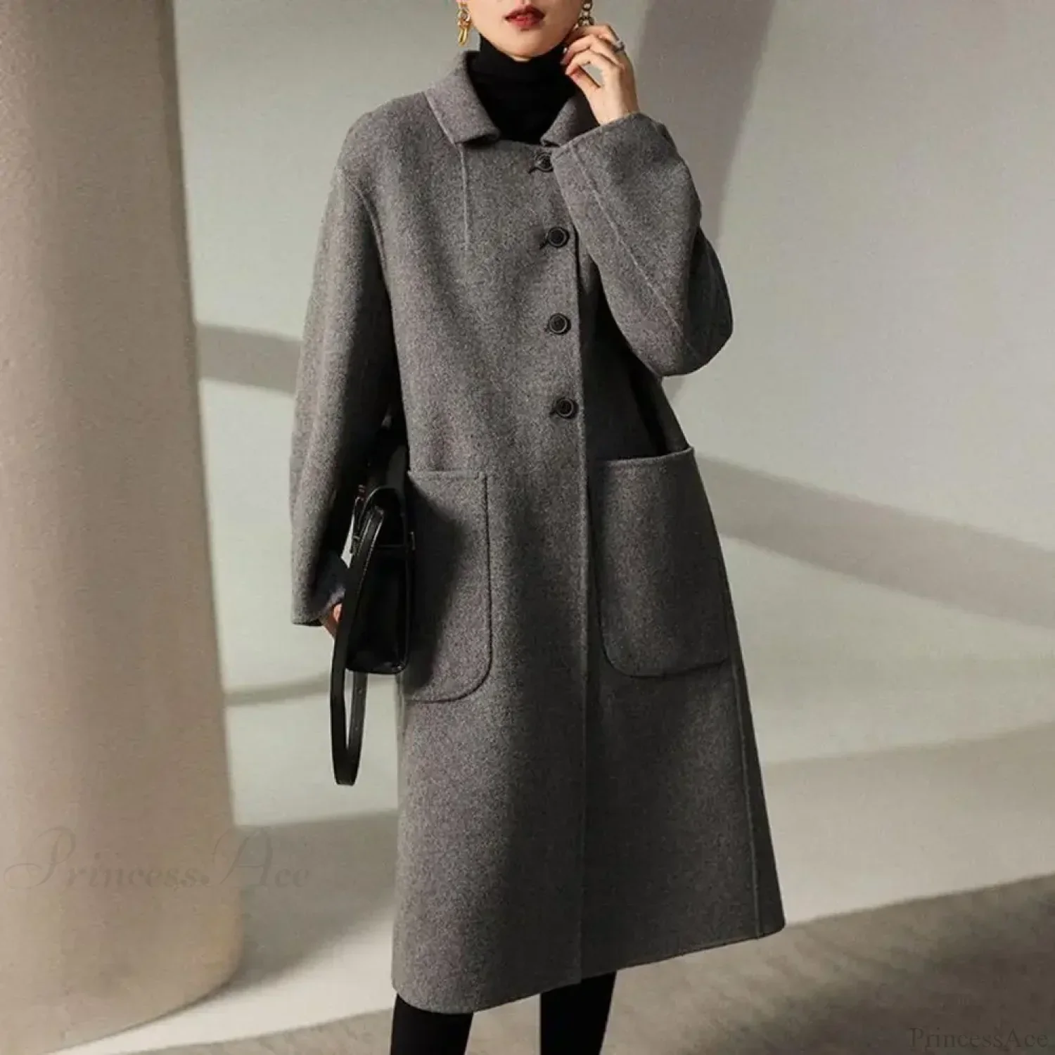 Elegant Wool Overcoat with Stylish Lapel for Commutes - Image 2