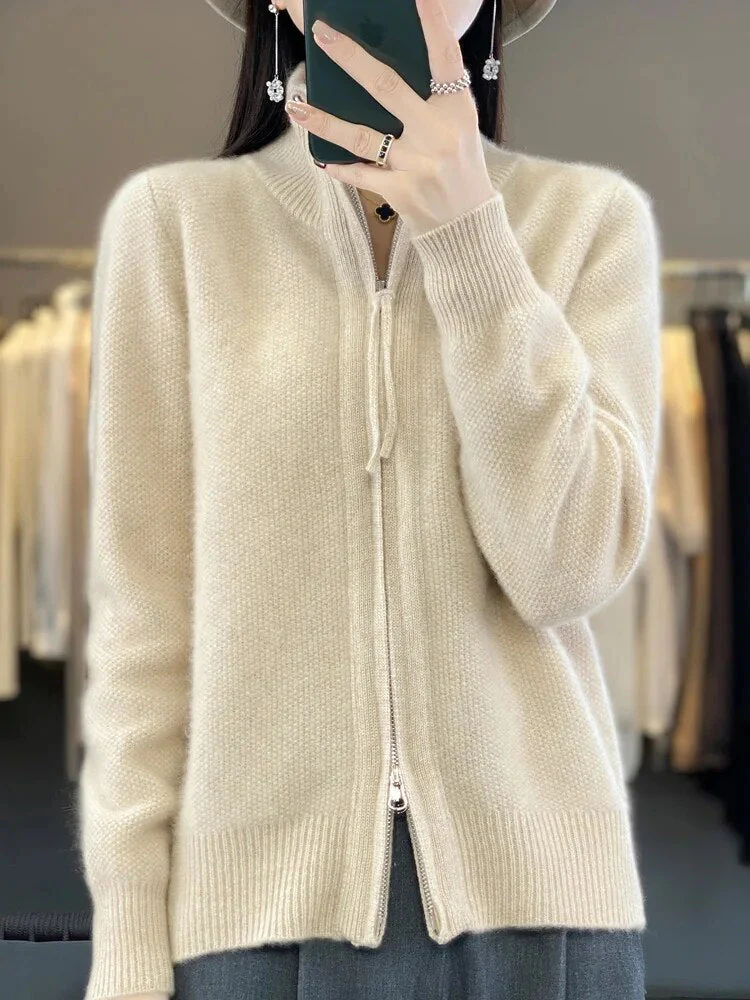 Luxe-Soft Cardigan - Image 4