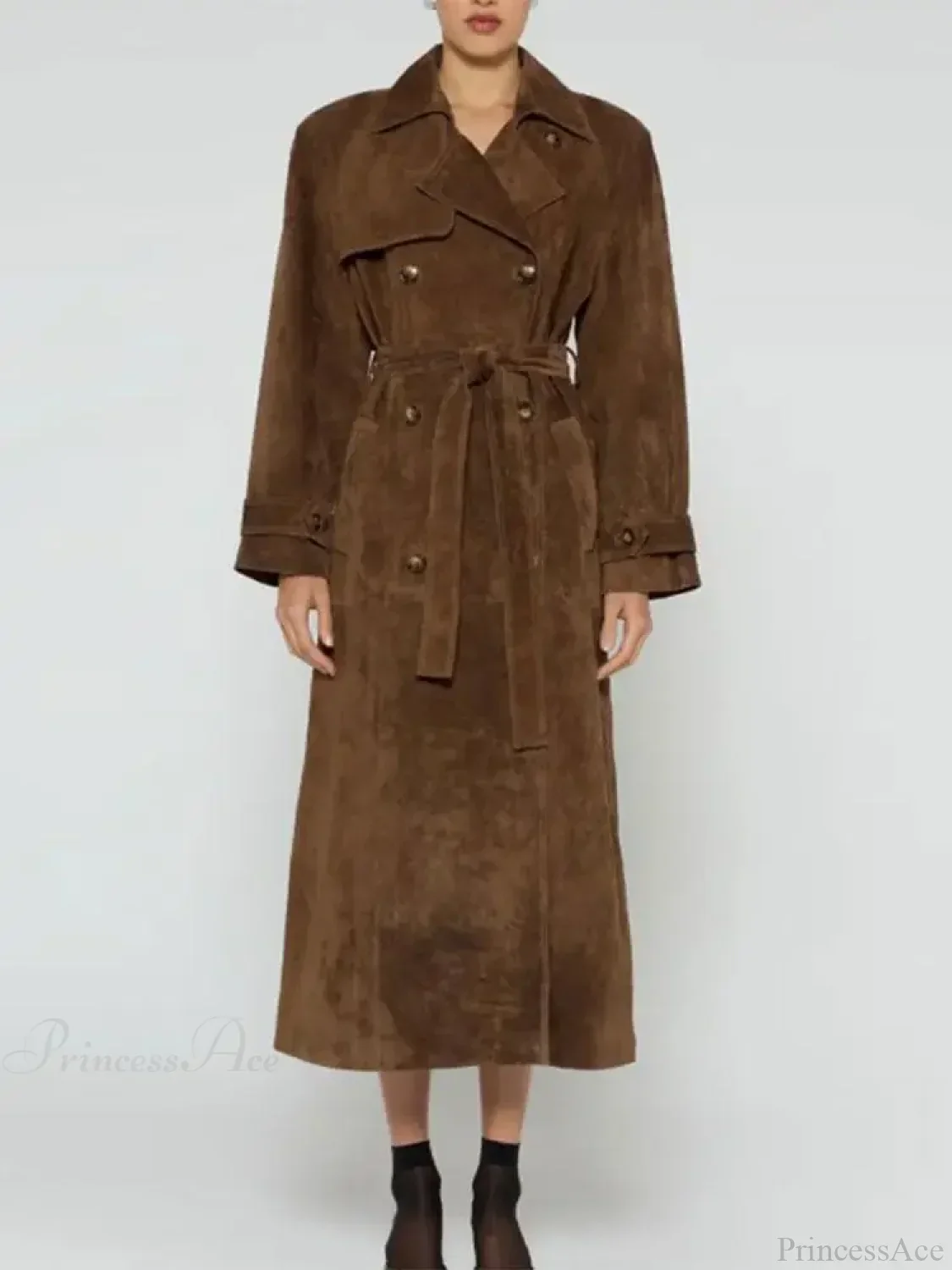 Elegant double-breasted coat with lapel collar