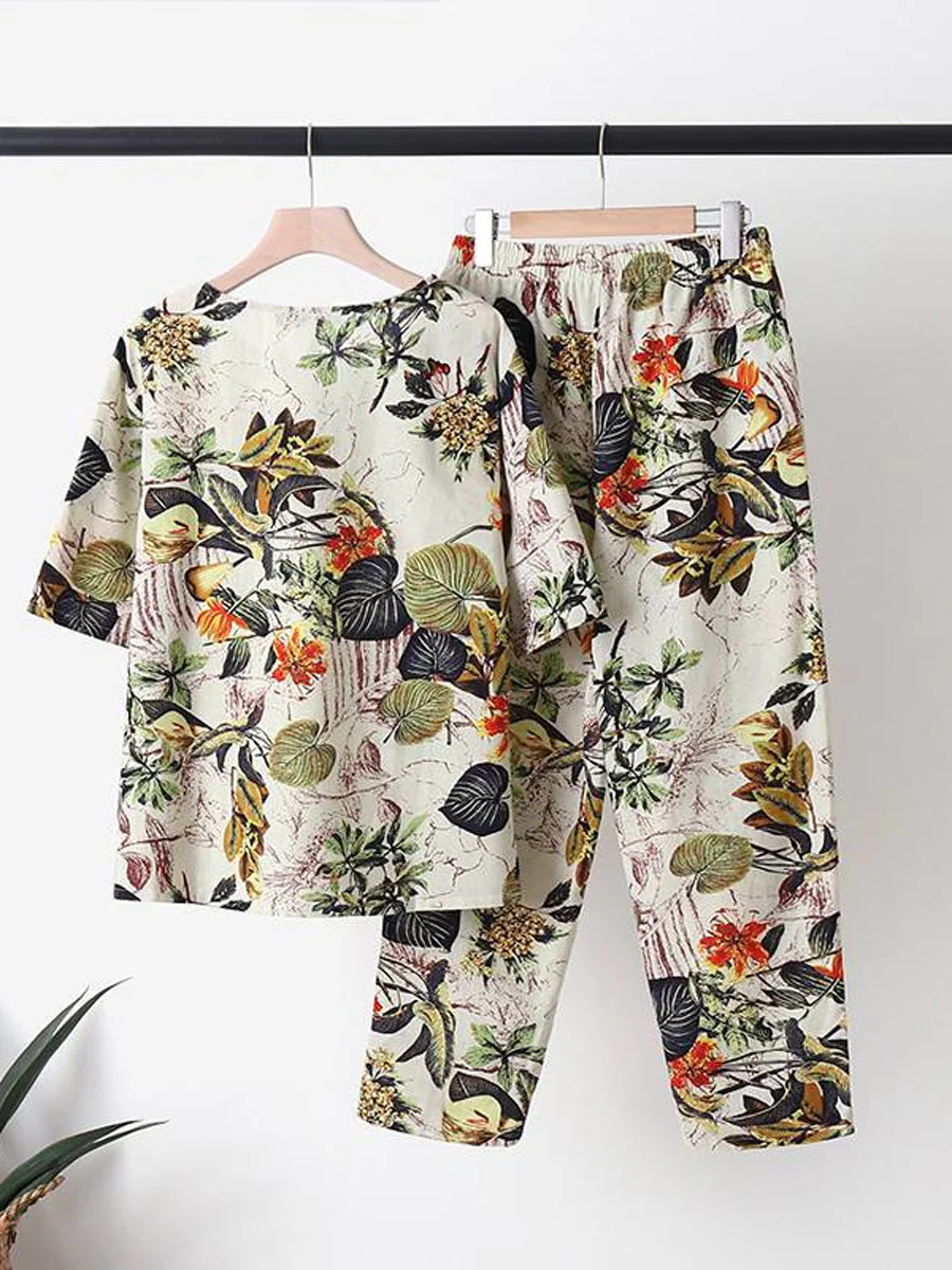 Two-Piece Floral Print Set with Round Neck - Image 4