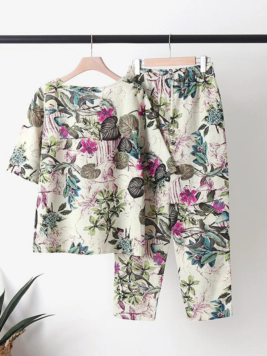 Two-Piece Floral Print Set with Round Neck - Image 6