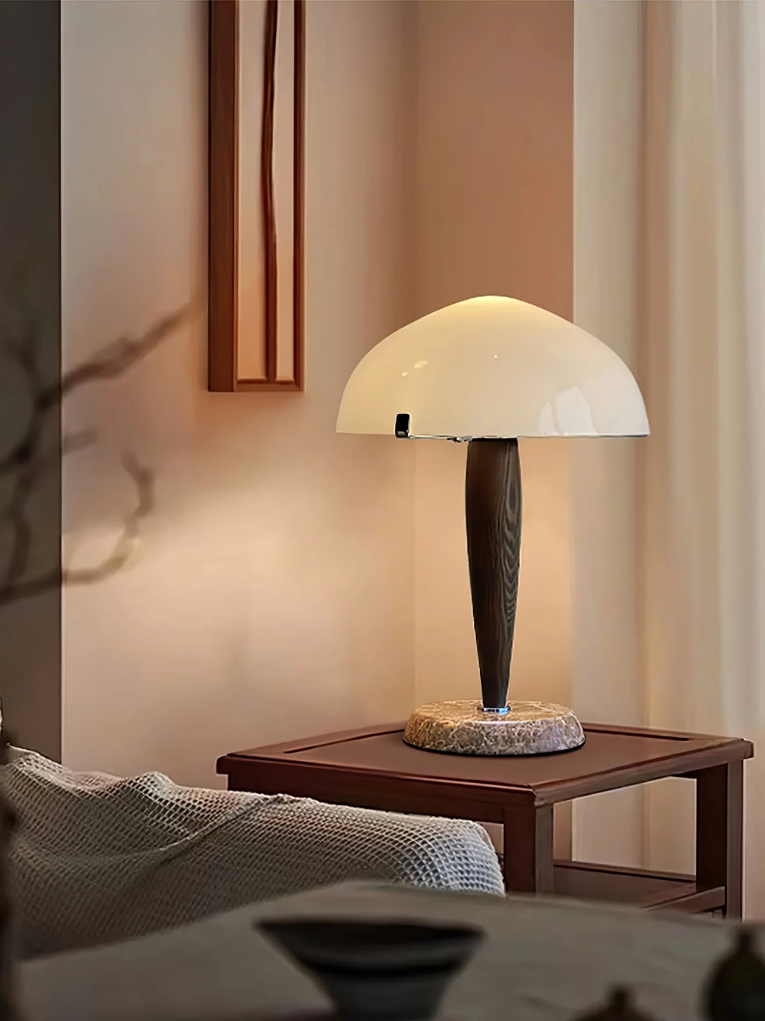 Hermes Elegant Table Lamp with Modern Design - Image 33