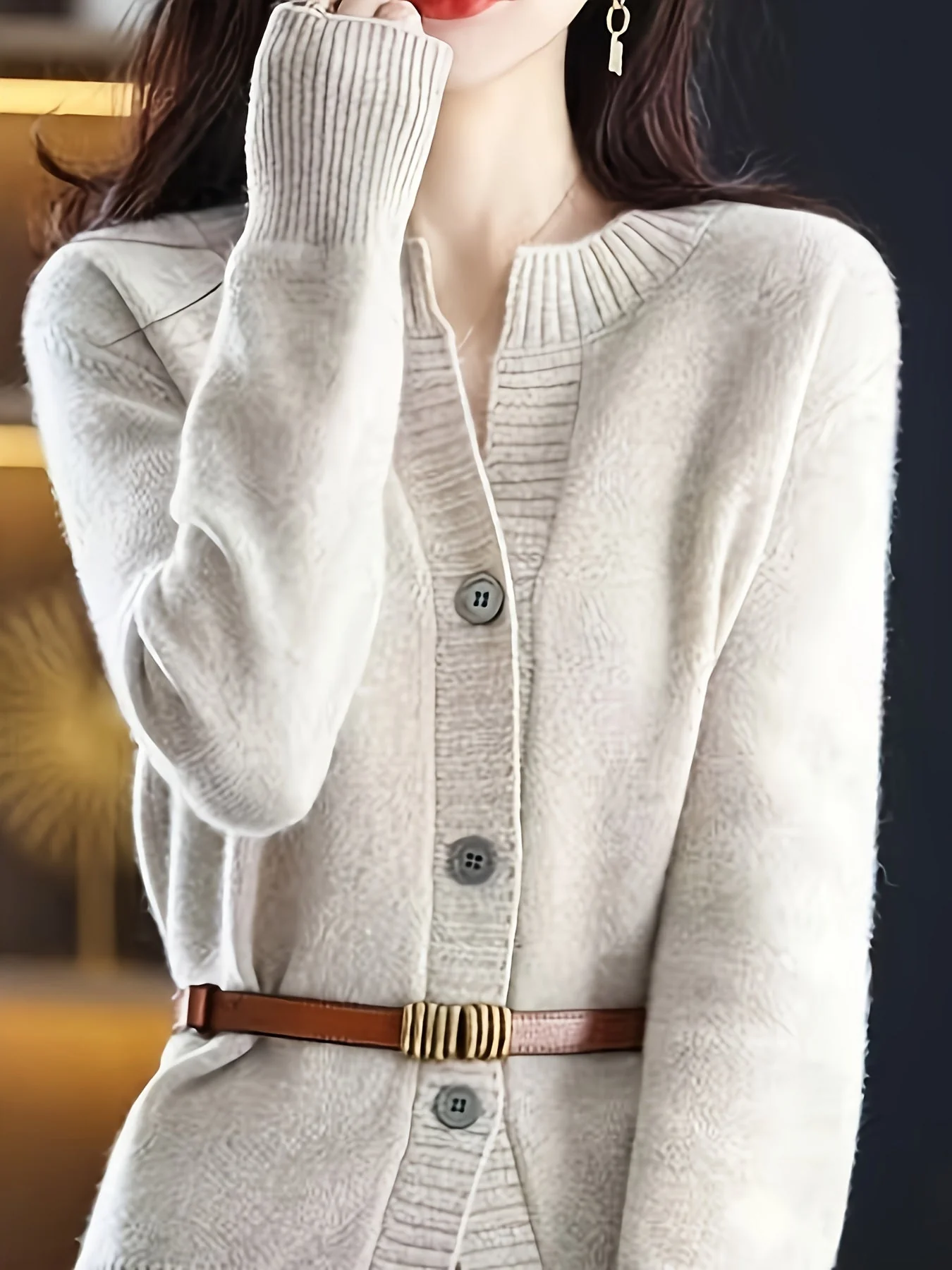 Michelle - Elegant Trendy Cardigan for a Sophisticated Daily Style - Image 4