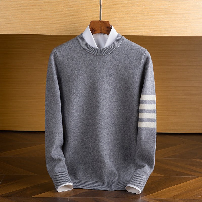 Quentin - Stylish Fine Knit Sweater with Timeless Classic Round Neck - Image 2