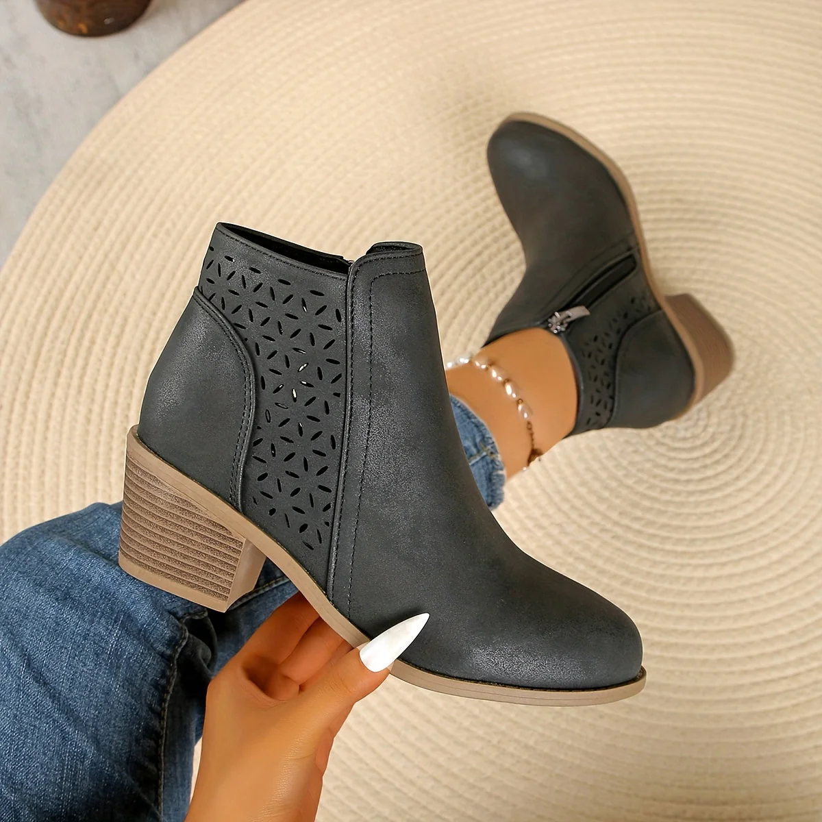 Talen | Premium Orthopedic Boots for All-Day Comfort and Support - Image 2