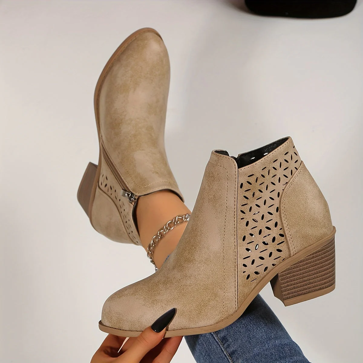 Talen | Premium Orthopedic Boots for All-Day Comfort and Support - Image 4