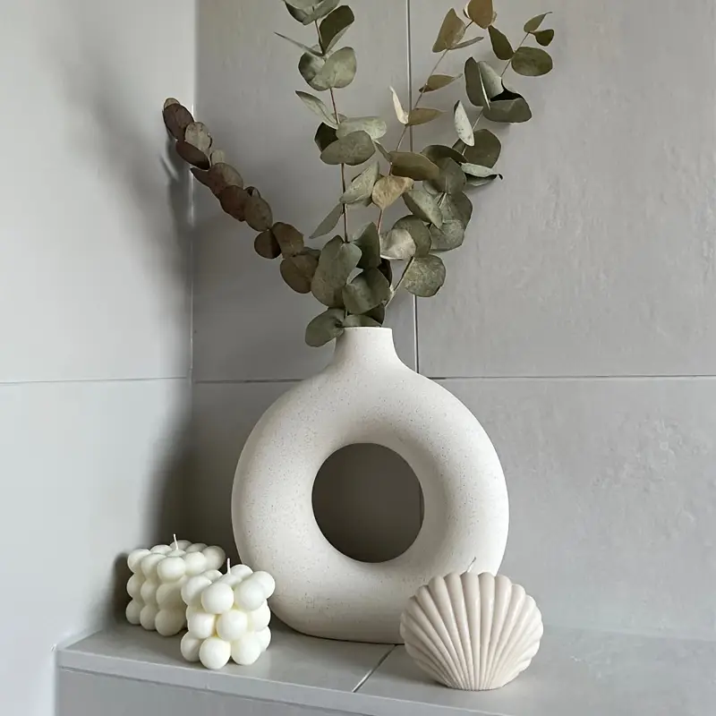Timeless and Elegant Vases - Image 11