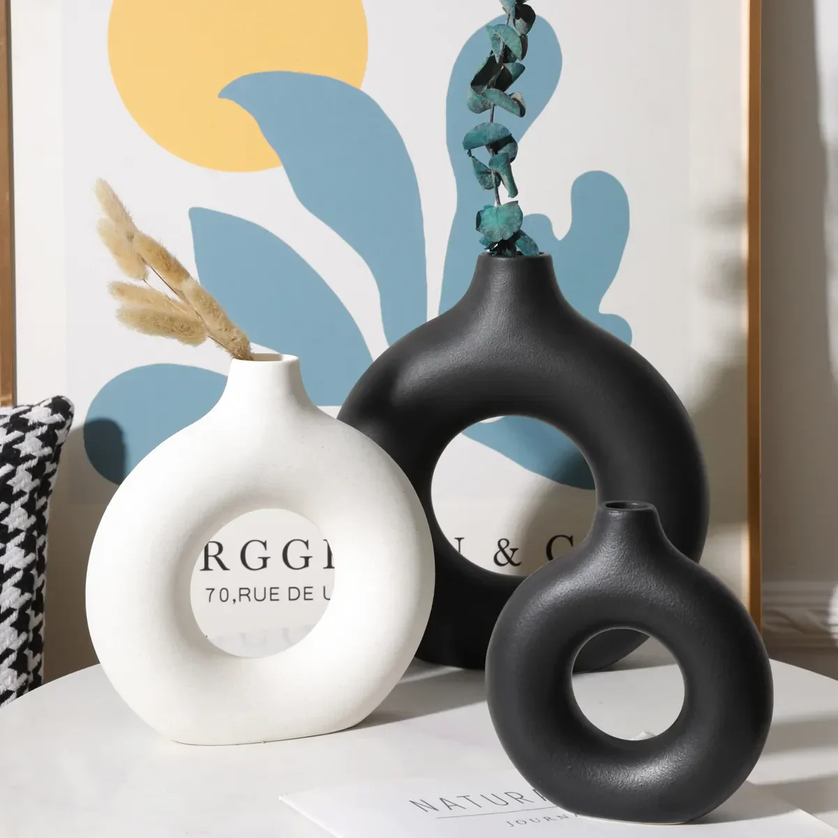 Timeless and Elegant Vases - Image 4